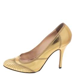 Pre Owned Fendi Gold Patent Leather Pumps Size 38