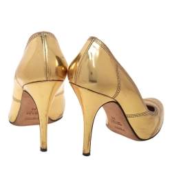 Pre Owned Fendi Gold Patent Leather Pumps Size 38