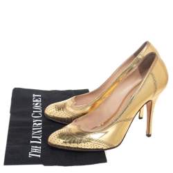 Pre Owned Fendi Gold Patent Leather Pumps Size 38