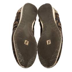 Pre Owned Fendi Brown/Beige Zucca Canvas Low Top Sneakers Size 38