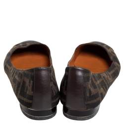 Pre Owned Fendi Brown Zucca Canvas And Leather Cap Toe Ballet Flats Size 40