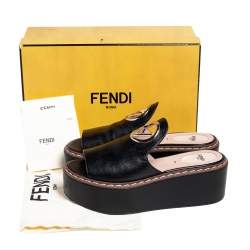 Pre Owned Fendi Black Leather Platform Slide Sandals Size 37