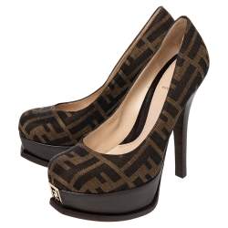 Pre Owned Fendi Tobacco Zucca Canvas Fendista Platform Pumps Size 35