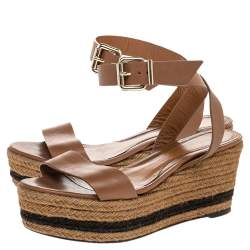 مملوكة مسبقًا صندل كعب روكي فندي إسبادريل جلد بني بحزام كاحل مقاس 38