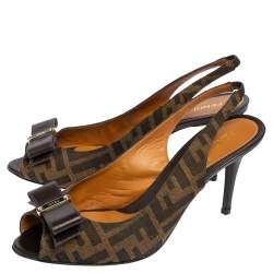 Pre Owned Fendi Tobacco Zucca Canvas and Leather Bow Peep Toe Slingback Sandals Size 39