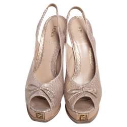 Pre Owned Fendi Beige Python Fendista Bow Peep Toe Platform Pumps Size 39