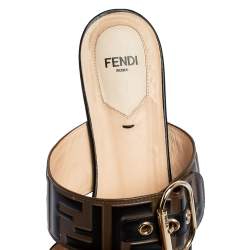 Pre Owned Fendi Black/Tobacco Zucca Leather Signature Flat Mule Sandals Size 40