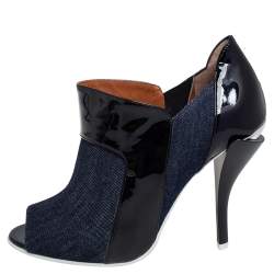 Pre Owned Fendi Blue/Black Patent Leather and Canvas Peep Toe Booties Size 40