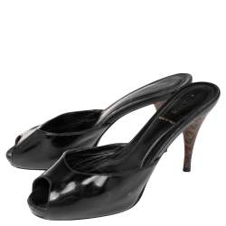 Pre Owned Fendi Black Patent Leather Logo Heel Platform Sandals Size 37