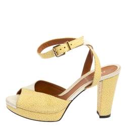 Pre Owned Fendi White/Yellow Stingray Embossed Leather Ankle Strap Platform Sandals Size 38.5