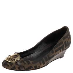 Pre Owned Fendi Brown Zucca Canvas And Leather  Wedge Pumps Size 38.5