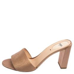 Pre Owned Fendi Beige Satin Logo Slide Sandals Size 41