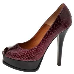 Pre Owned Fendi Burgundy Python Embossed Leather Fendista Peep Toe Platform Pumps Size 39