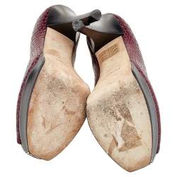 Pre Owned Fendi Burgundy Python Embossed Leather Fendista Peep Toe Platform Pumps Size 39