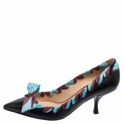Fendi Black Leather And Woven Fabric Bow Pointed-Toe Pumps Size 38 