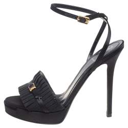 مملوكة مسبقًا Fendi Black Canvas And Satin Ankle Strap Platform Sandals Size 38