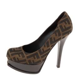 Pre Owned Fendi Tobacco Zucca Canvas Fendista Platform Pumps Size 40