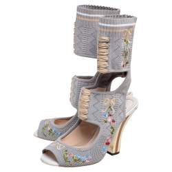 Pre Owned Fendi Grey Knit Fabric Flower Embroidered Cutout Open Square Toe Sandals Size 39