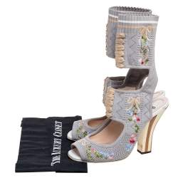 Pre Owned Fendi Grey Knit Fabric Flower Embroidered Cutout Open Square Toe Sandals Size 39