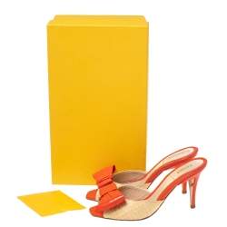 Pre Owned Fendi Beige/Orange Raffia and Patent Leather Bow Slide Sandals Size 35