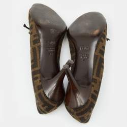 Pre Owned Fendi Brown Zucca Canvas Bow Peep Toe Pumps Size 36