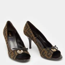 Pre Owned Fendi Brown Zucca Canvas Bow Peep Toe Pumps Size 36