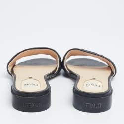 مملوكة مسبقًا صندل فندي FF جلد أسود سليب أون مقاس 38