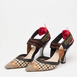 Pre Owned صندل فندي كوليبري كانفاس وجلد متعدد الألوان نقشة أف أف مقاس 36.5