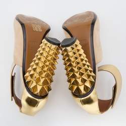 Pre Owned Fendi Beige/Gold Suede and Leather Studded Block Heel Sandals Size 40.5