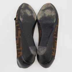 Pre Owned Fendi Brown/Black Zucca Canvas And Leather Wedge Pumps Size 39