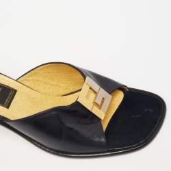 مملوكة مسبقًا Fendi Dark Navy Blue Leather FF Slide Sandals Size 38