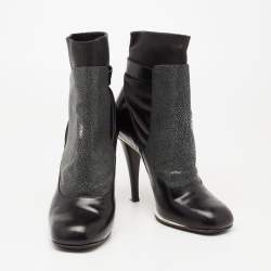 Fendi Black Texture leather and Leather Ankle Boots Size 40 