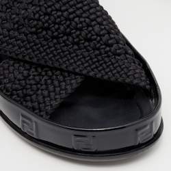 مملوكة مسبقًا Fendi Black Crochet Criss Cross Flats Size 39 