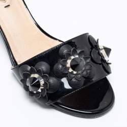 Pre Owned Fendi Black Patent Leather Flower Embellished Open Toe Slide Sandals Size 36