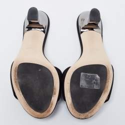 Pre Owned صندل سلايد فندي ساتان أسود مزخرف كريستال مقاس 34