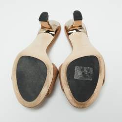 مملوكة مسبقًا صندل سلايد فندي ساتان بيج مزخرف كريستال مقاس 37