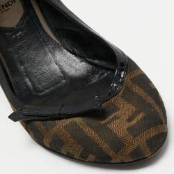 Pre Owned Fendi Tobacco Zucca Canvas Bow Round Toe Wedge Pumps Size 35.5