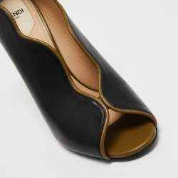 Pre Owned Fendi Black/Olive Green Wave Leather Block Heel Peep Toe Pumps Size 40