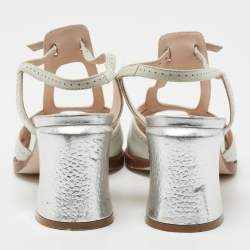مملوكة مسبقًا Fendi Grey Leather Chameleon T-Strap Sandals Size 38