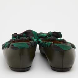 Pre Owned Fendi Dark Green Leather and Fabric Bow Pointed Toe Ballet Flats Size 37