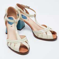 Pre Owned Fendi Cream Patent Leather Peep Toe T-Strap Sandals Size 38.5