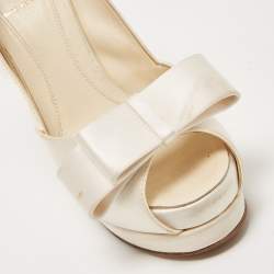 Pre Owned Fendi White Satin Deco Bow Peep Toe Platform Pumps Size 39