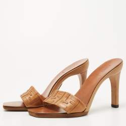 Pre Owned Fendi Tan Leather FF Slide Sandals Size 39