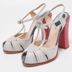 Pre Owned Fendi White Leather Chameleon T Strap Sandals Size 38