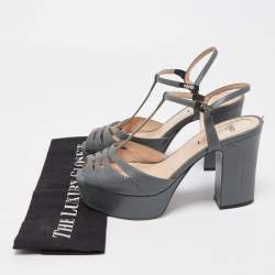Pre Owned Fendi Grey Leather Platform T Strap Sandals Size 37