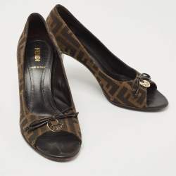 Pre Owned Fendi Brown Zucca Canvas Bow Peep Toe Pumps Size 36