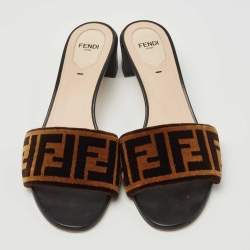 Pre Owned Fendi Brown Velvet FF Logo Slide Sandals Size 39