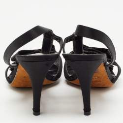 مملوكة مسبقًا Fendi Black Satin Crystal Embellished Slingback Sandals Size 39