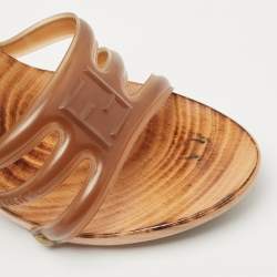 Pre Owned Fendi Brown Rubber Slide Sandals Size 39