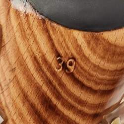 Pre Owned Fendi Brown Rubber Slide Sandals Size 39